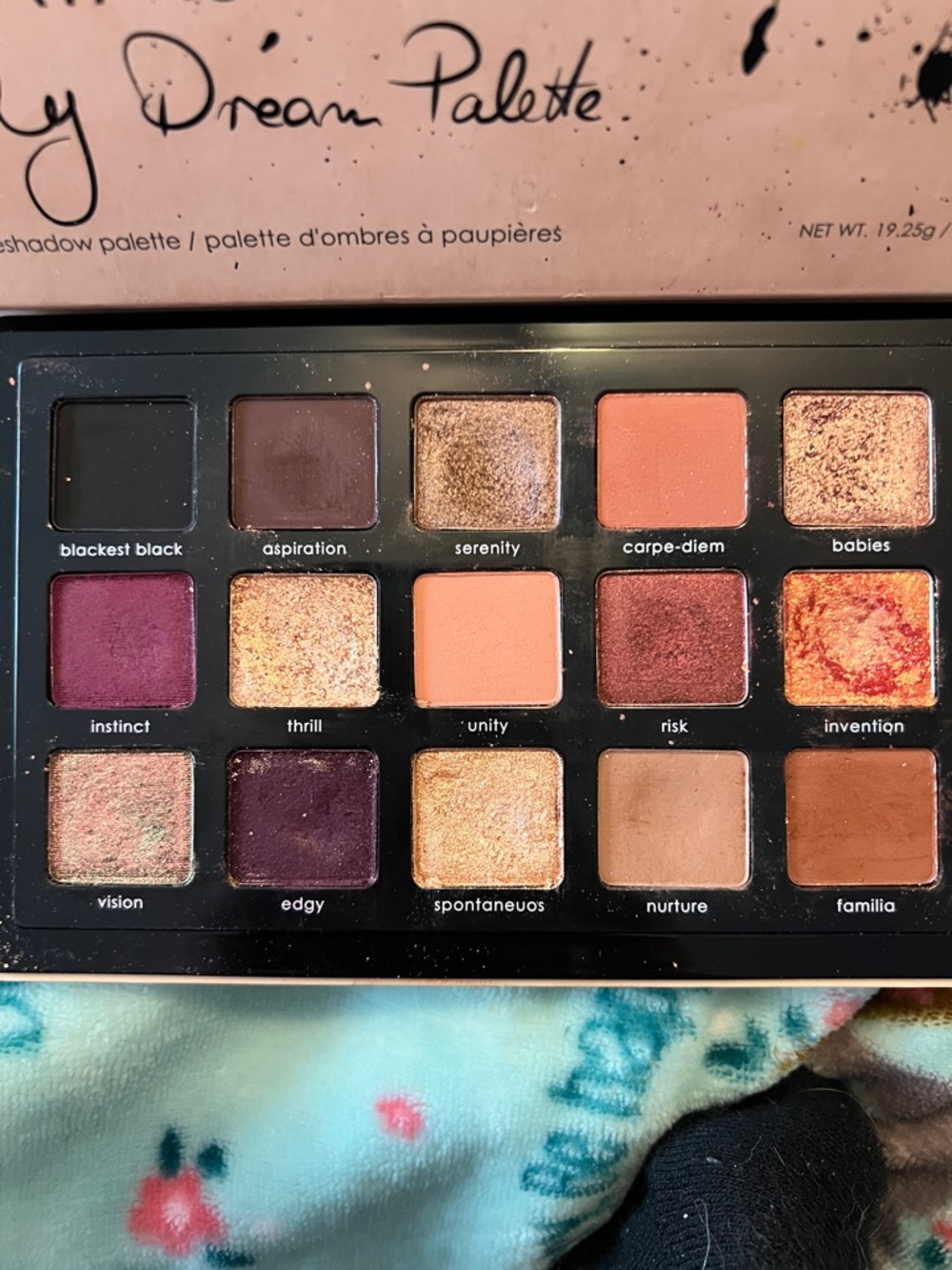 Previously Loved Natasha Denona My Dream Eyeshadow Palette - Picture 2 of 8